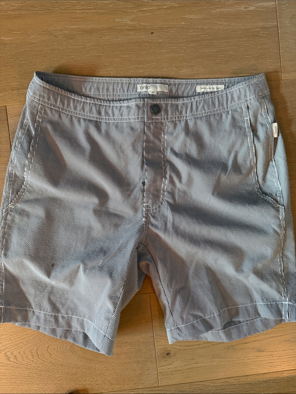 Onia Gray Blue Pinstripe Flat Front Shorts 32 7.5” inseam Calder